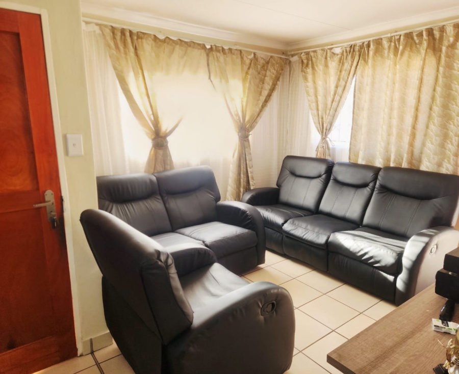 3 Bedroom Property for Sale in Freedom Park North West